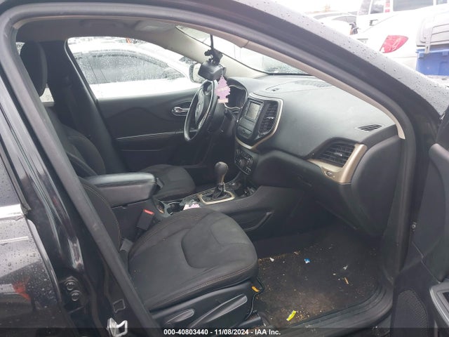 1C4PJMCS3GW321120 Jeep Cherokee Latitude