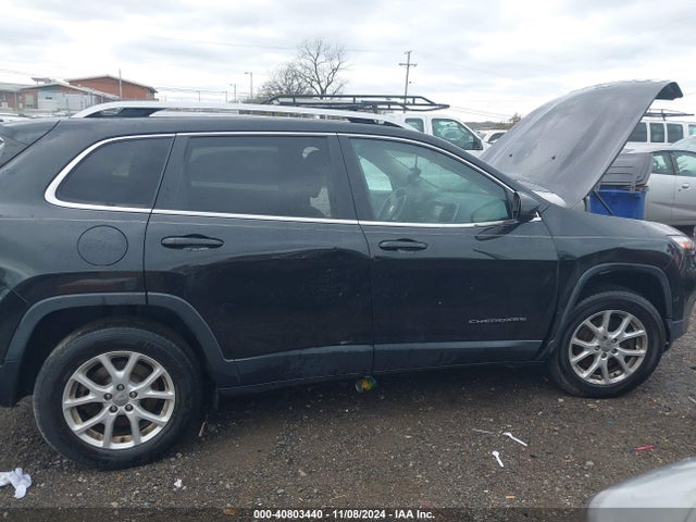 1C4PJMCS3GW321120 Jeep Cherokee Latitude