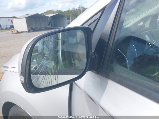 KIA SEDONA LX 2016 KNDMB5C12G6198066 Image 13