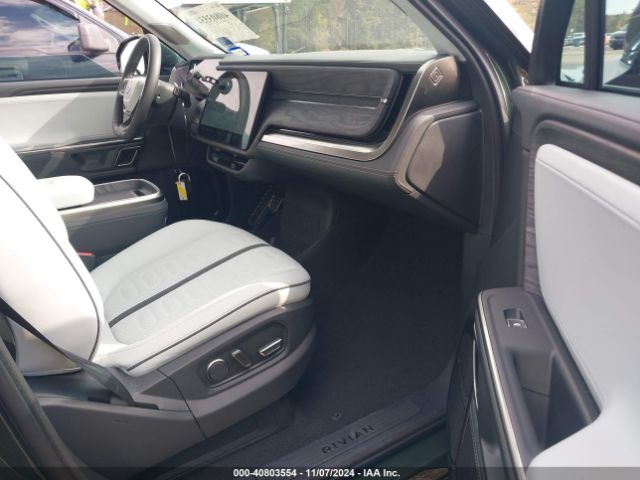 2023 RIVIAN R1S 7PDSGABA8PN023662 Photo 4