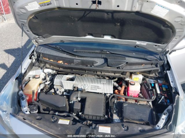 JTDZN3EU6GJ048712 Toyota Prius V Three