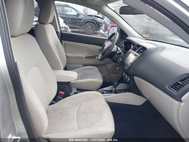 2018 MITSUBISHI OUTLANDER SPORT JA4AR3AU9JZ004584 Photo 4