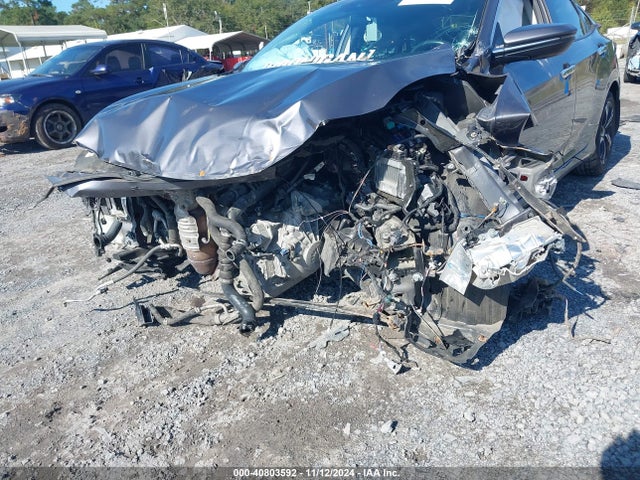 Honda Civic Touring 2017 2HGFC1F90HH630154 Image 6