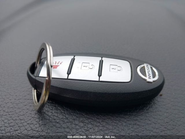 KNMAT2MT9FP523612 Nissan ROGUE SV