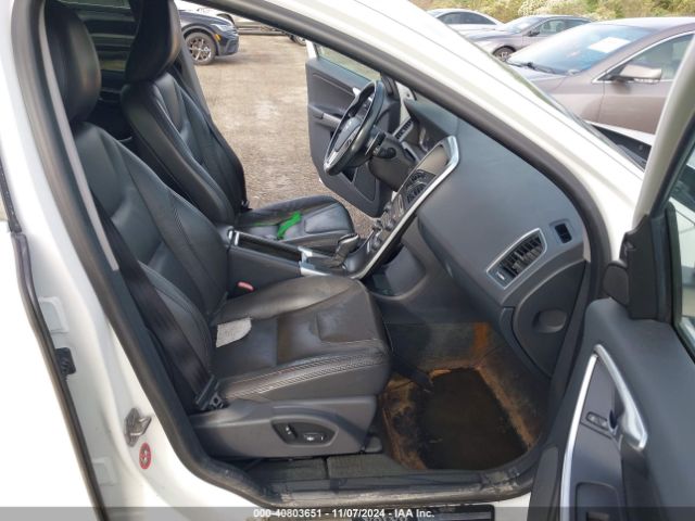 YV4902DZ4E2539242 Volvo Xc60 T6 R-design Premier Plus