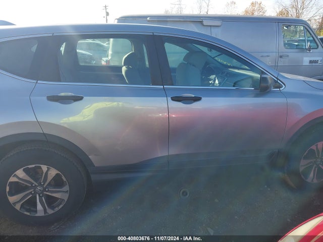 Honda CR-V LX 2019 2HKRW6H30KH208067 Image 13