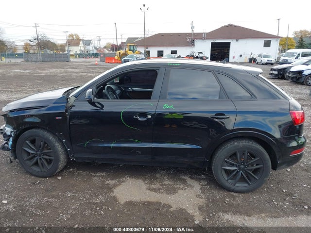 WA1ECCFS5JR032053 Audi Q3 2.0t Premium/2.0t Sport Premium