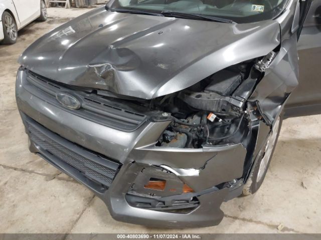 1FMCU0F72FUA15862 Ford ESCAPE S