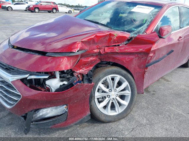 1G1ZD5STXSF124978 Chevrolet Malibu Fwd 1lt