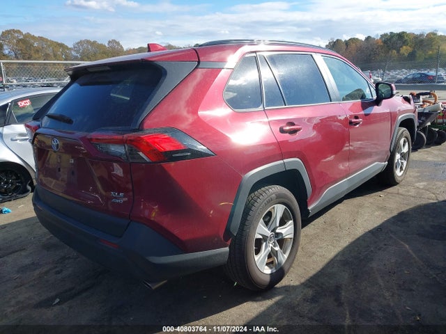 Toyota Rav4 Xle 2019 JTMP1RFV8KD029650 Image 4