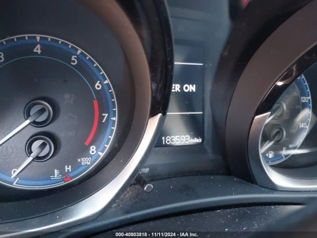 2T1BURHE2FC262473 Toyota Corolla S Premium