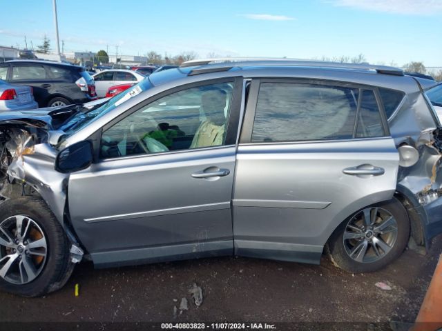 2T3RFREV4GW477258 Toyota Rav4 Xle