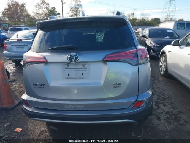 2T3RFREV4GW477258 Toyota Rav4 Xle