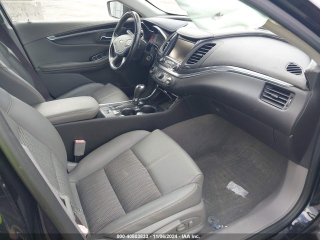 Chevrolet IMPALA 1LT 2017 2G1105SA8H9163397 Image 5