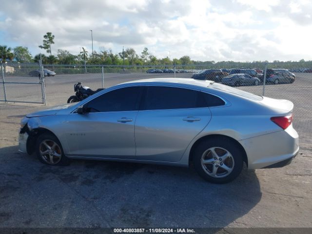 1G1ZC5STXHF269899 Chevrolet Malibu 1fl