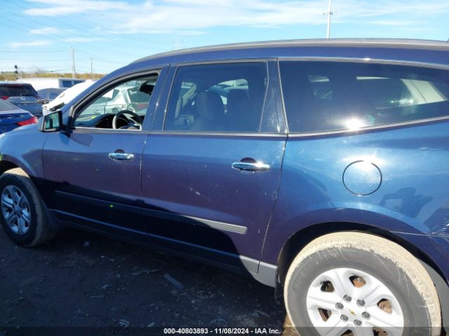 1GNKRFKD0HJ137101 Chevrolet Traverse Ls
