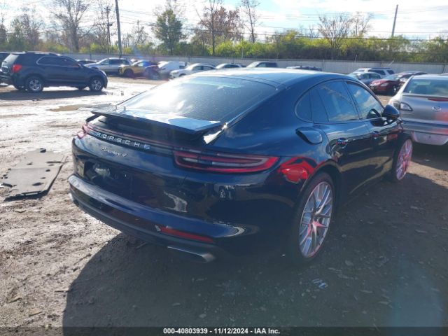 WP0AA2A70LL100157 Porsche PANAMERA 4