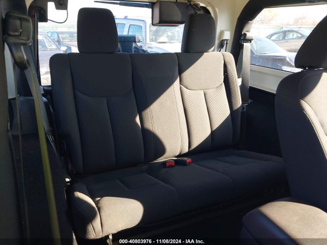 1C4AJWAG5FL517625 Jeep Wrangler Sport
