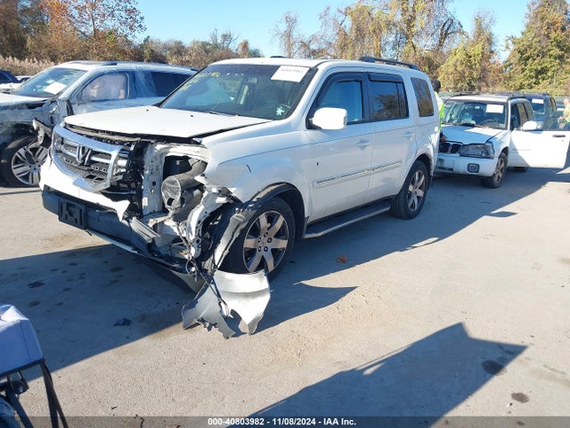 Honda Pilot Touring 2014 5FNYF4H97EB036630 Image 2