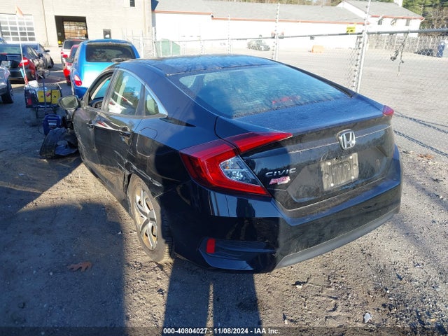 Honda Civic Lx 2018 2HGFC2F50JH525655 Image 3