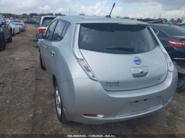 1N4AZ0CP4EC333641 Nissan LEAF SV