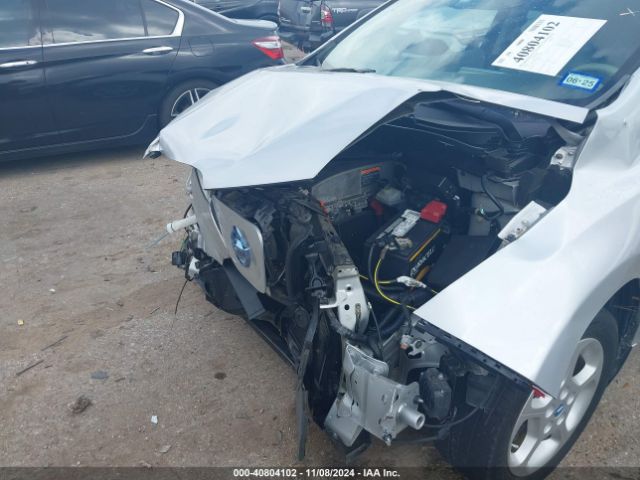 1N4AZ0CP4EC333641 Nissan LEAF SV