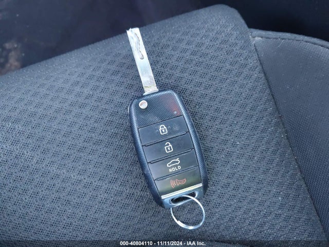 KIA Optima Lx 2017 5XXGT4L38HG146773 Image 11