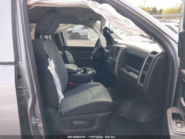 1C6RR6FG7NS170962 RAM 1500 Classic Tradesman  4x2 6'4 Box