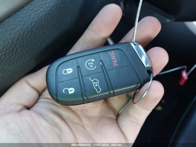 3C4NJDBB7JT332109 Jeep Compass Latitude 4x4