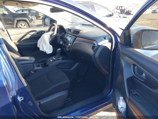 JN1BJ1CR8HW105936 Nissan Rogue Sport S