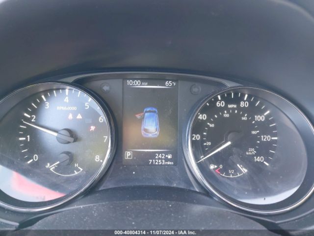 JN1BJ1CR8HW105936 Nissan Rogue Sport S