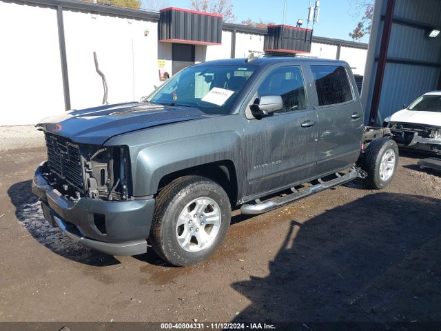 Chevrolet Silverado 1500 2lt 2018 3GCUKREC7JG566267 Image 2