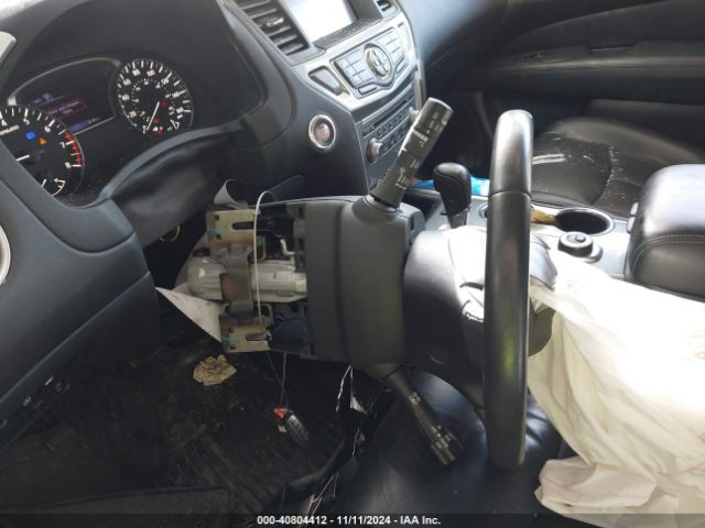 5N1DR2MM6JC615065 Nissan Pathfinder Sl