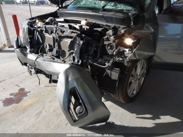 5N1DR2MM6JC615065 Nissan Pathfinder Sl