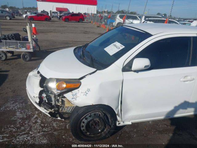 JTKKUPB46E1040454 Scion XD