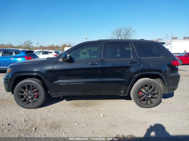 1C4RJFAG1JC476762 Jeep Grand Cherokee Altitude 4x4