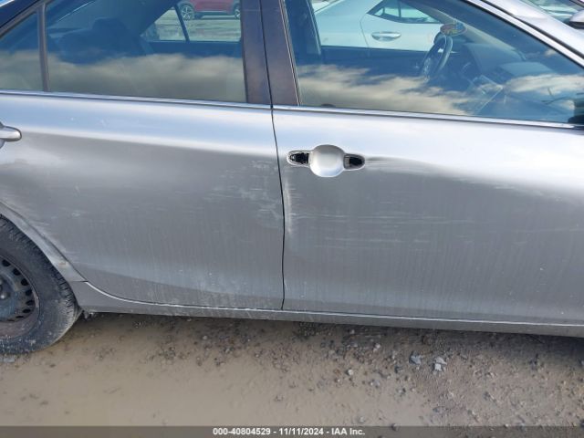 4T1BF1FK3FU933989 Toyota CAMRY LE