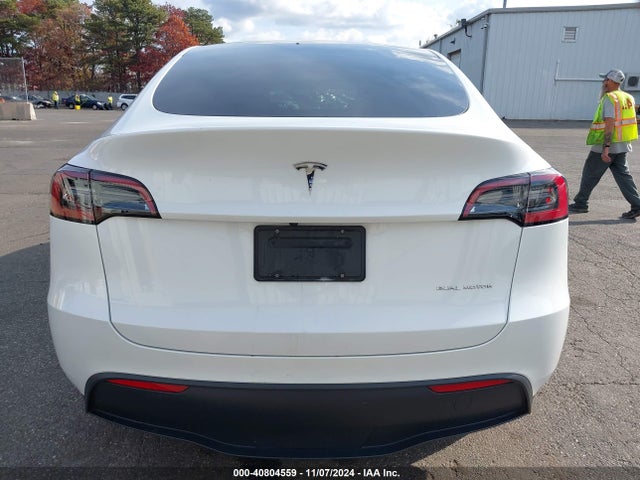 Tesla Model Y 2023 7SAYGDEE3PF630734 Image 16