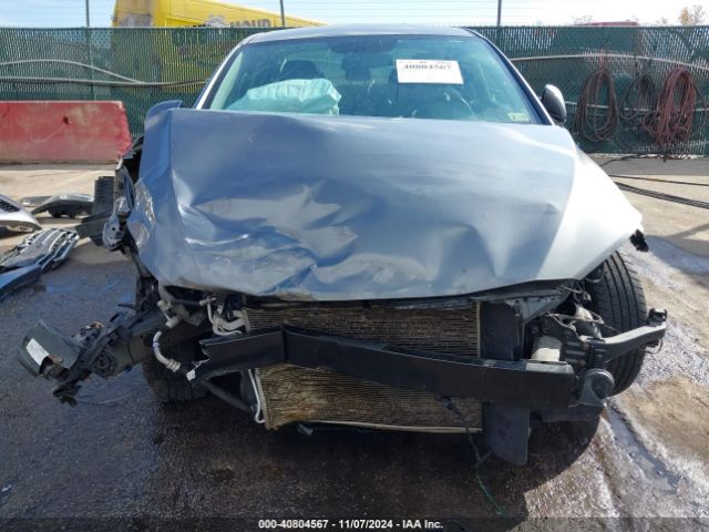 5NPD74LF6JH308914 Hyundai ELANTRA SE