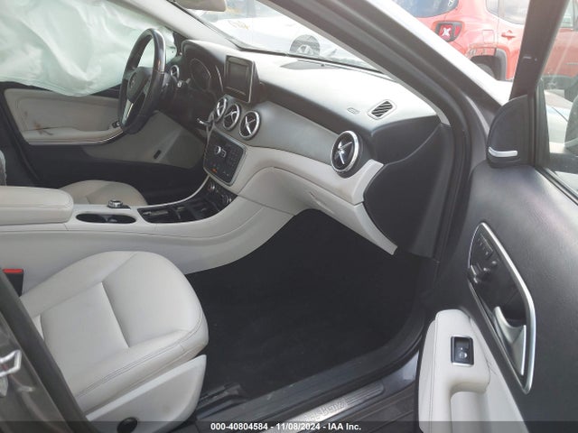 WDCTG4GBXFJ089080 Mercedes-Benz Gla 250 4matic
