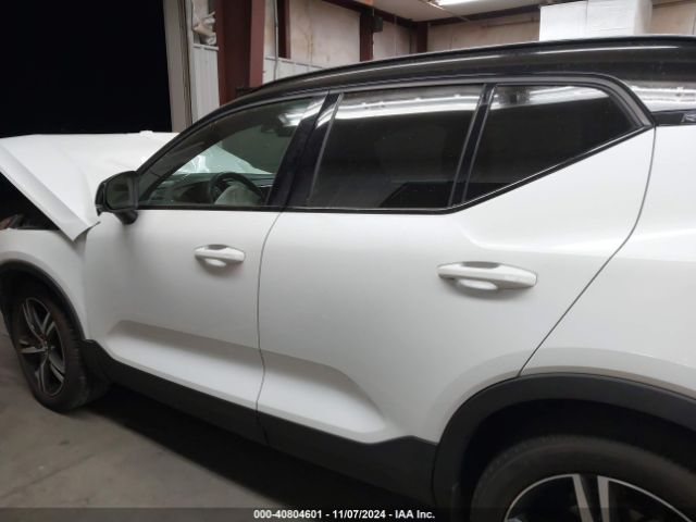 YV4AC2HM2L2335488 Volvo Xc40 T4 R-design
