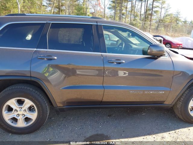 1C4RJFAG3HC731020 Jeep Grand Cherokee Laredo 4x4