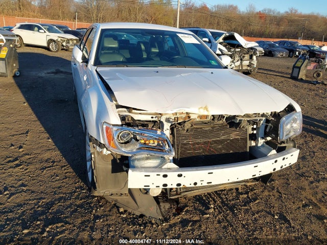 Chrysler 300 2014 2C3CCAAG3EH276122 Image 6