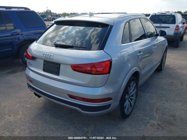 WA1HCCFS4JR031411 Audi Q3 2.0t Premium/2.0t Sport Premium
