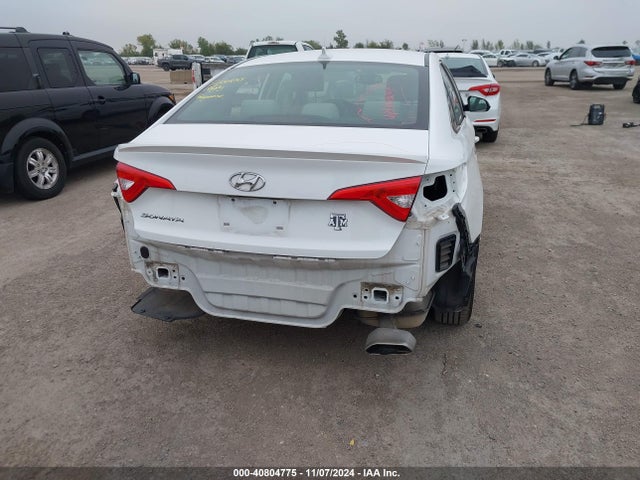 Hyundai SONATA SE 2016 5NPE24AF9GH303771 Image 17