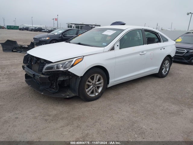 Hyundai SONATA SE 2016 5NPE24AF9GH303771 Image 2