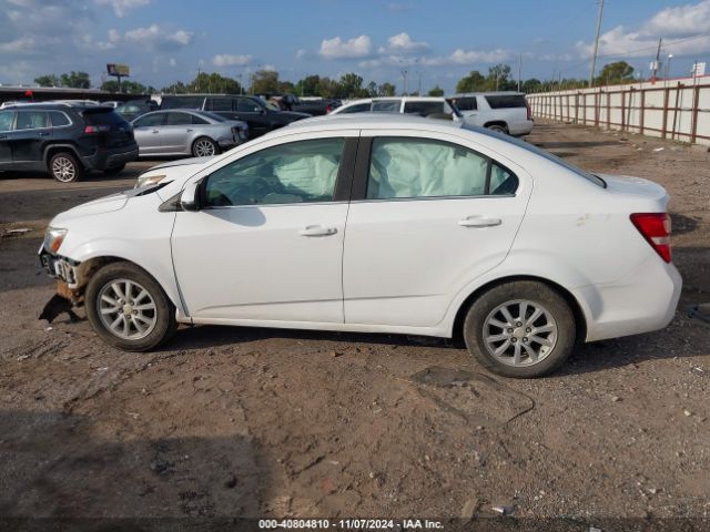 1G1JD5SHXJ4115653 Chevrolet Sonic Lt Auto