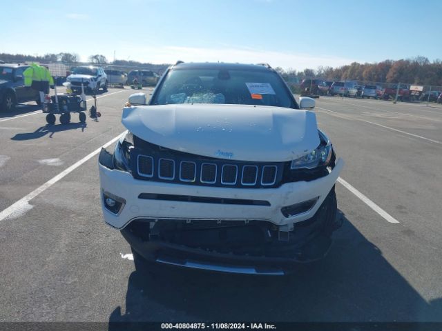 3C4NJDCB0JT232559 Jeep Compass Limited 4x4