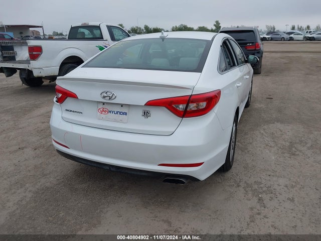 Hyundai Sonata 2017 5NPE24AF6HH439969 Image 16