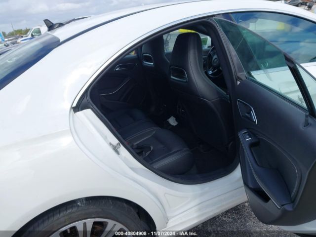 WDDSJ4EB3JN688562 Mercedes-Benz CLA 250